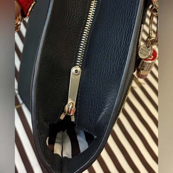 HENRI BENDEL MILITARY Zippered Tote Gold/Red Embroidered Patches & Lipstick Fob💄 - Picture 13 of 16